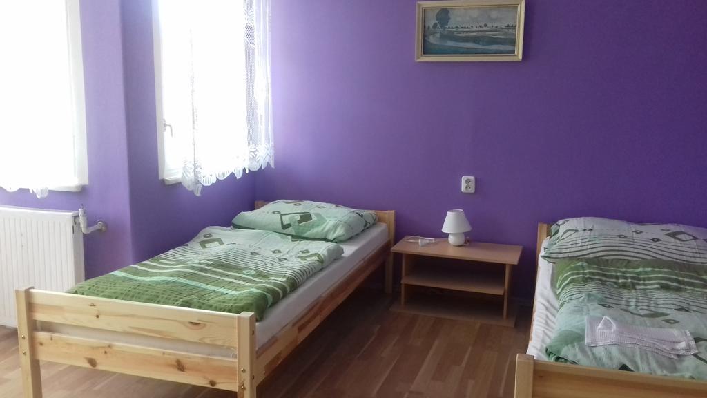 Penzion Uran Stráž pod Ralskem Kültér fotó